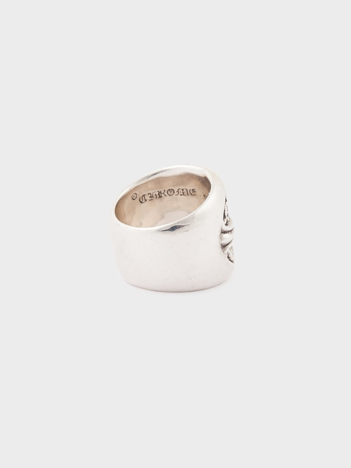 Oval Cross Ring