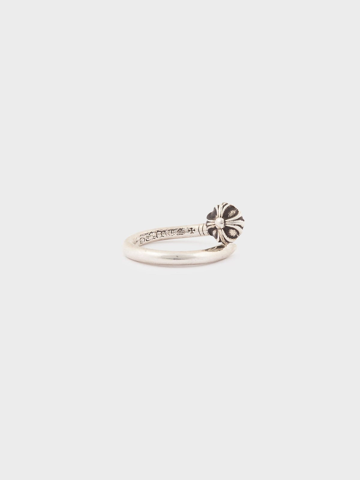 Nail Ring