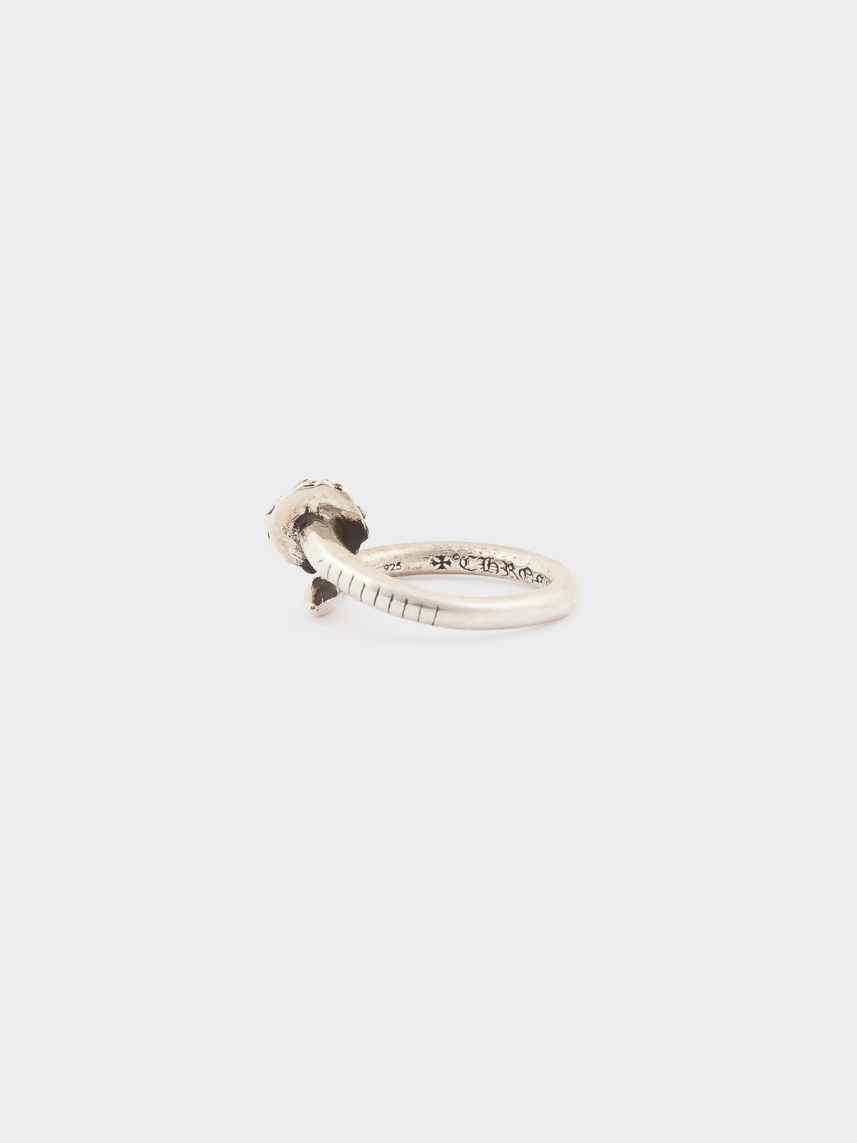 Nail Ring