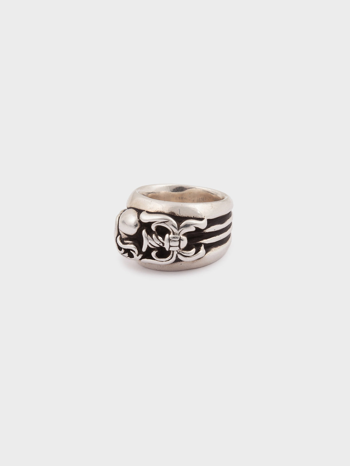 Dagger Heart Ring