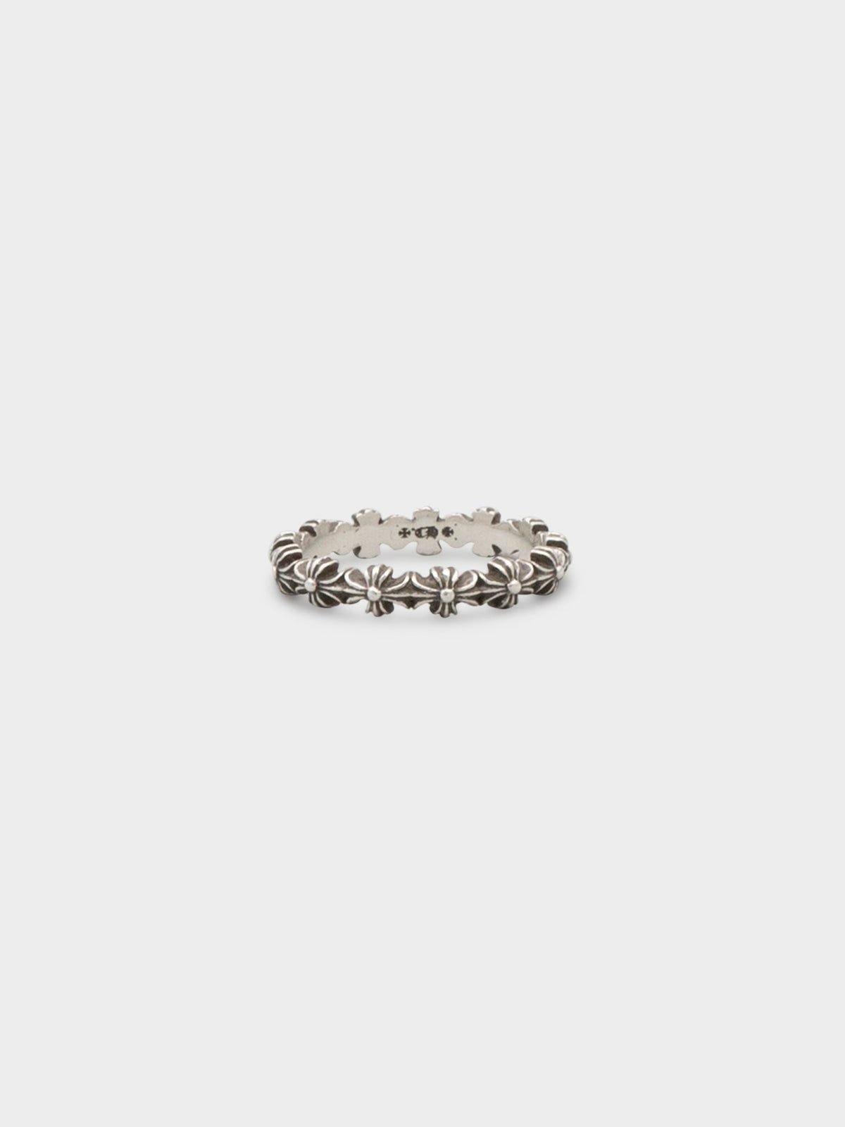 Tiny E Band Ring