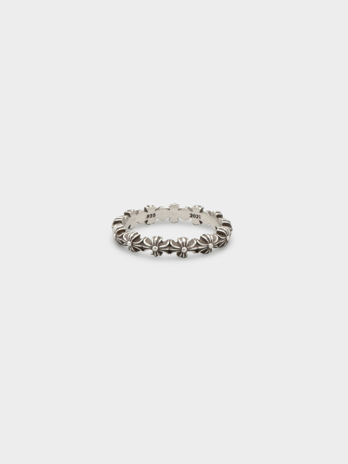 Tiny E Band Ring