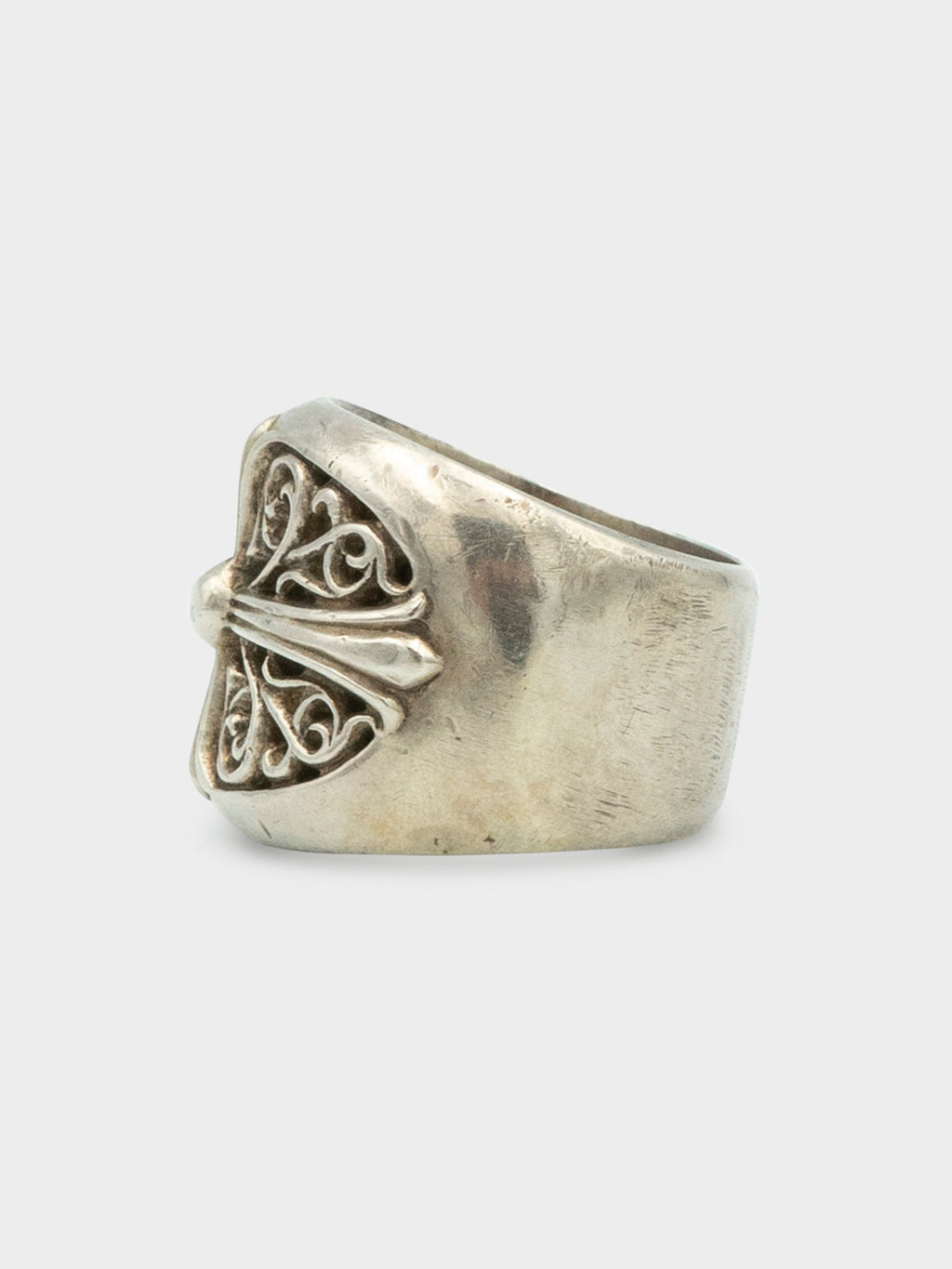 Oval Cross Ring