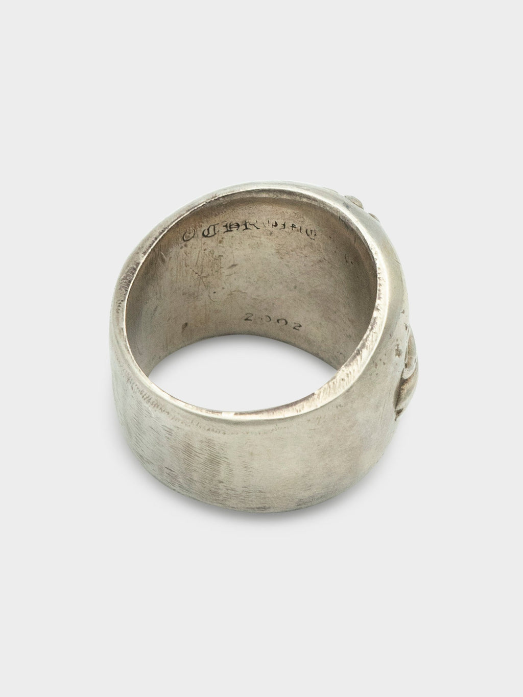 Oval Cross Ring