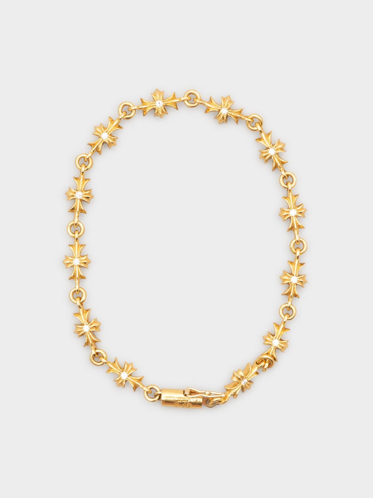 22k Diamond Tiny E Bracelet