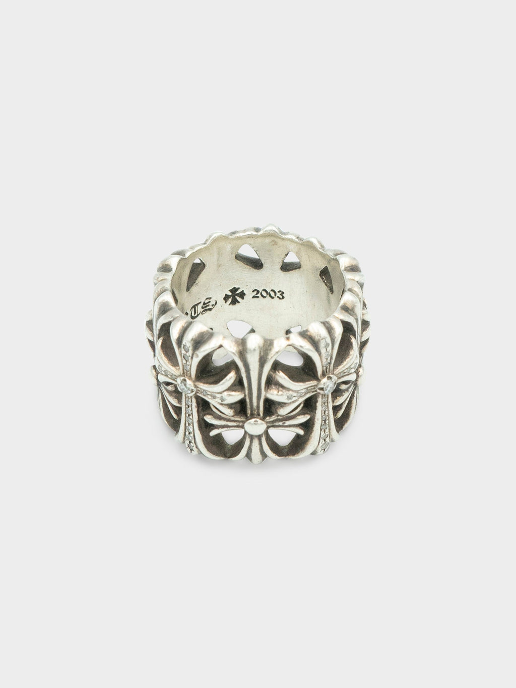 Alternating Pavé Diamond Cemetery Ring