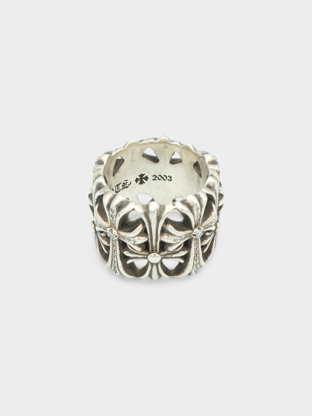 Alternating Pavé Diamond Cemetery Ring