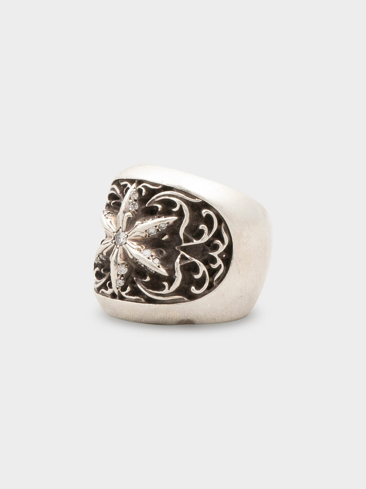 Diamond Oval Star Ring